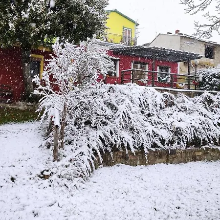 Borgo Lamurese לינה וארוחת בוקר Avigliano