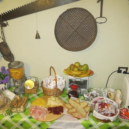 Borgo Lamurese Couette-café
