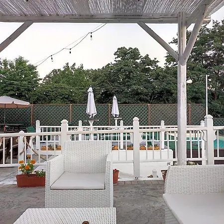 Bed & Breakfast Borgo Lamurese