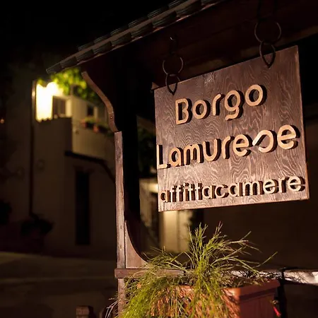לינה וארוחת בוקר Borgo Lamurese