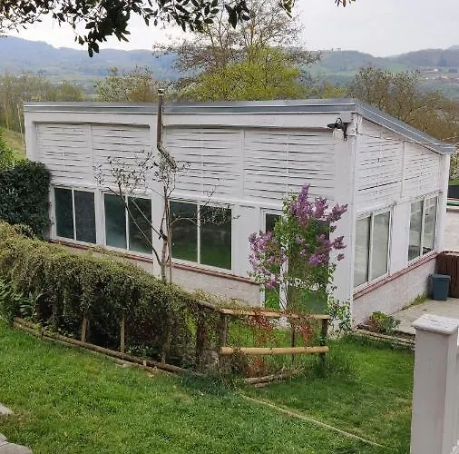 Borgo Lamurese Bed & Breakfast 3*